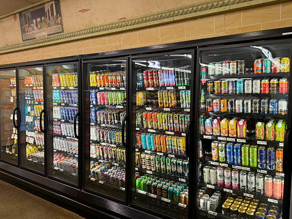 DaVinci's Market Bellingham Craft Beer Selection